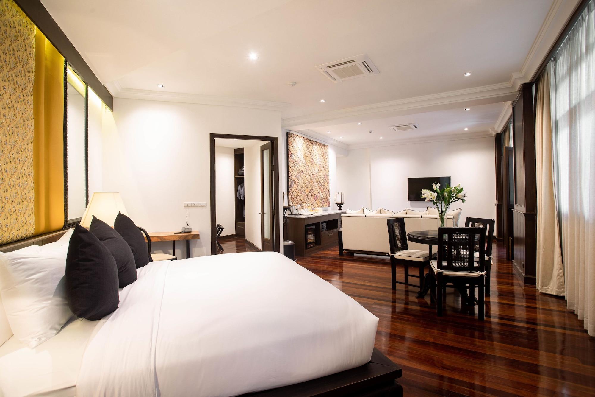 Hotel The Bridge An Eclectic Luxotel 4*